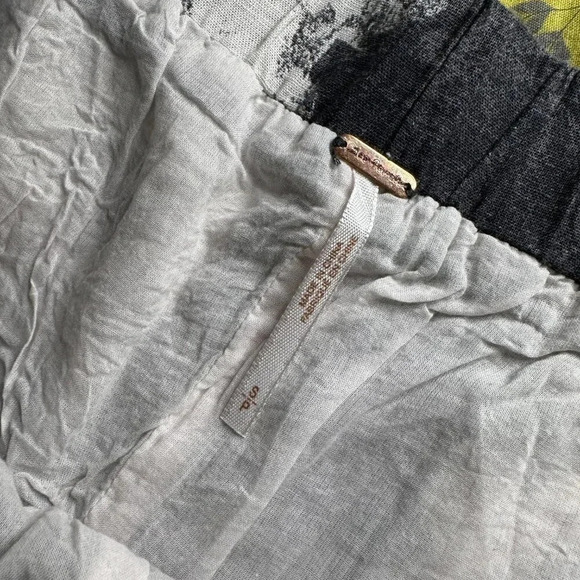 Free People Wrap Front Shorts Women's Size Small Linen Blend Casual Summer Short - Picture 3 of 3